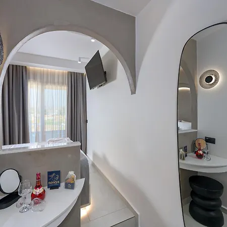 Néreya Luxury Apartamento Charaki