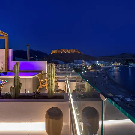 Néreya Luxury Charaki